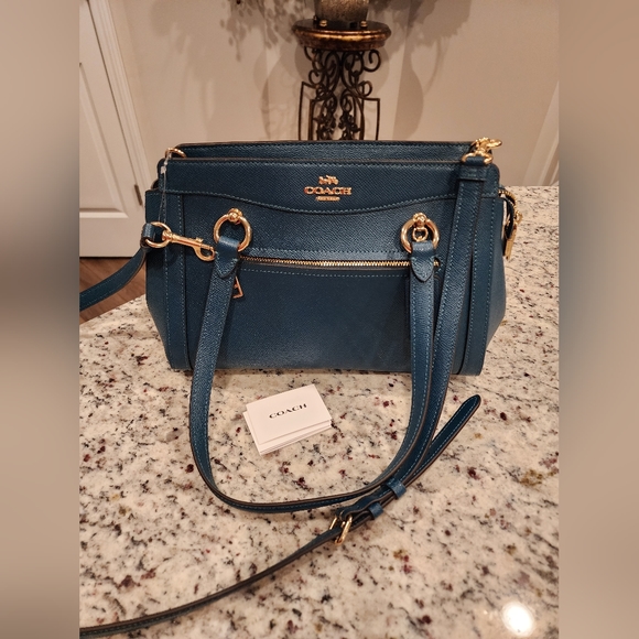 NWT - *AUTHENTIC COACH HANDBAG* - Picture 10 of 13